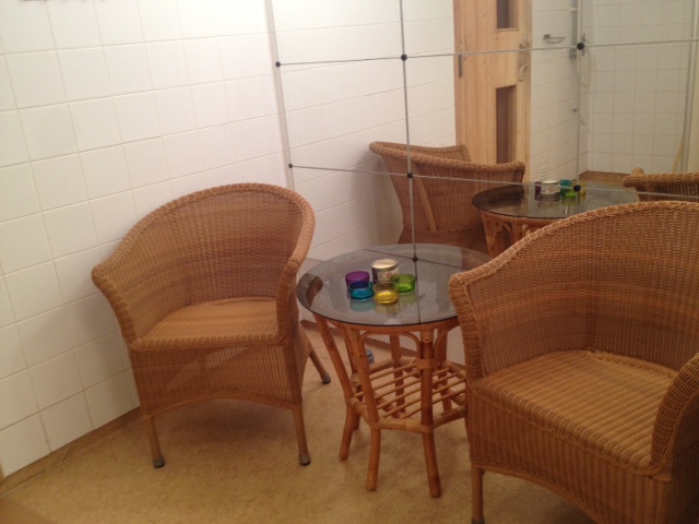 Bastu relax liggande